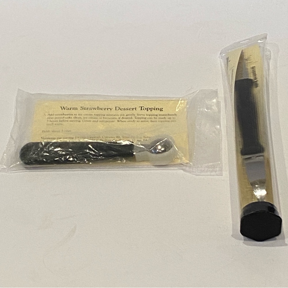Bundle 2 Retired Pampered Chef Food Tools - Grapefruit Knife + Cook's Corer NWT